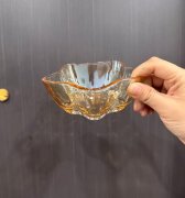加佳礼物玻璃餐具套装，带原包装盒，全新，保存很好，没有使用痕